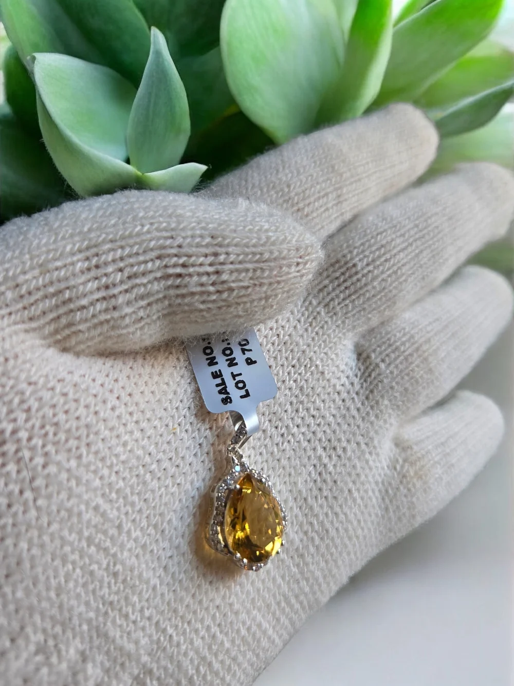 Genuine Citrine Pendant in 925 Silver – Sparkling Teardrop Design - Picture 5 of 11